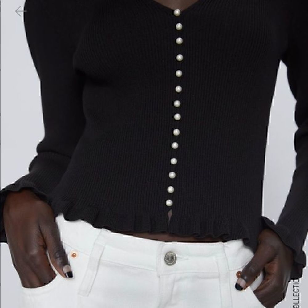 ZARA pearl button sweater - Picture 3 of 8